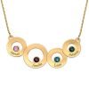 Collar de círculos chapados en oro con grabados y piedras de nacimiento