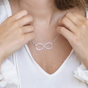 Infinity 4 namen ketting