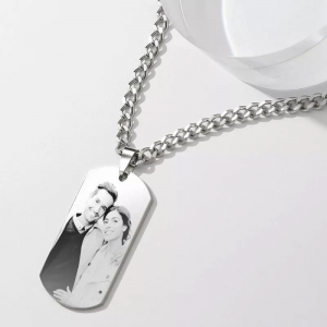 Collar de etiqueta con foto grabada para hombre con acero inoxidable grabado