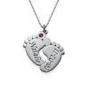 Gegraveerde babyvoetjesketting met gepersonaliseerde geboortesteen