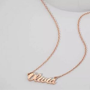 Collar con nombre CZ personalizado en oro rosa