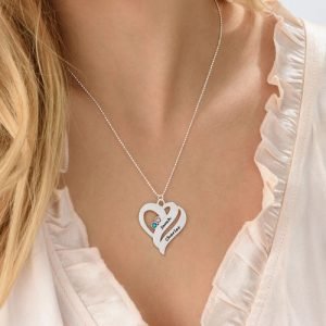 Dos corazones para siempre un collar con piedras natales