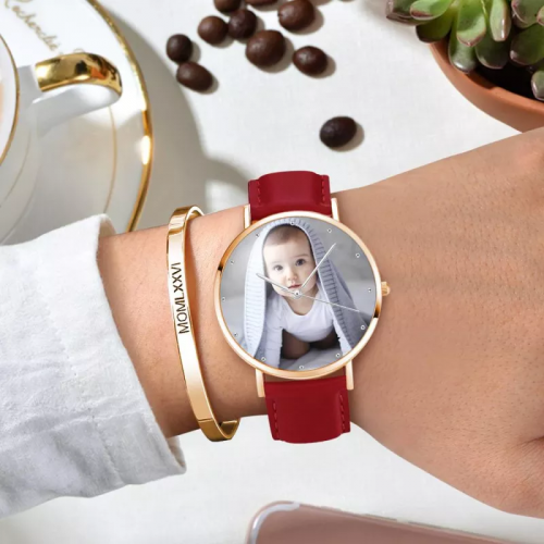 Reloj para mujer Rose Goldtone Photo con correa de cuero roja